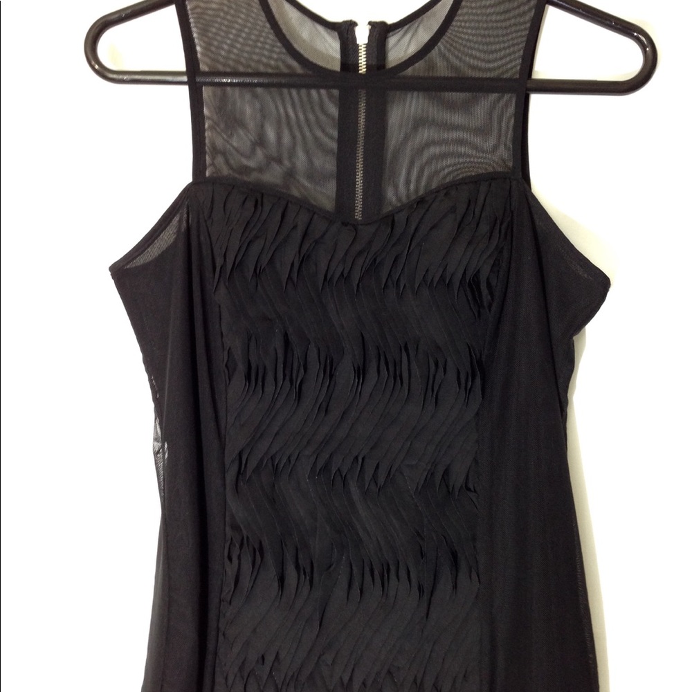 Cache Sleeveless Top - Picture 5 of 7